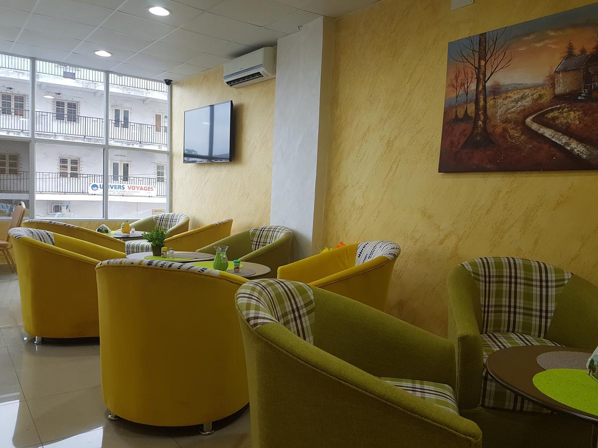 Novo Hotel Brazzaville Dış mekan fotoğraf