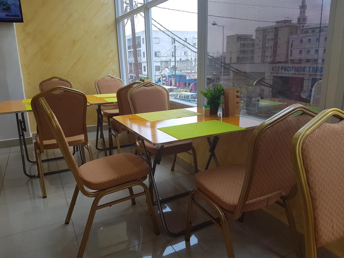 Novo Hotel Brazzaville Dış mekan fotoğraf